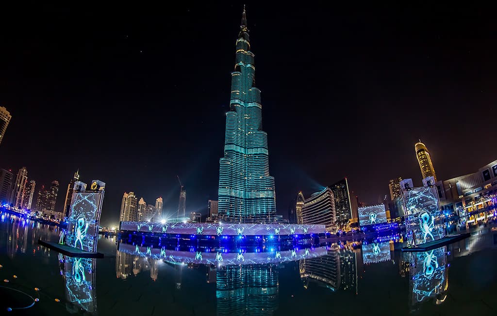 0004-1_HR_EMAAR-DUBAI-NEW-YEAR-EVENT-2013_Photo_Ralph@Larmann_com_-0162-pichi