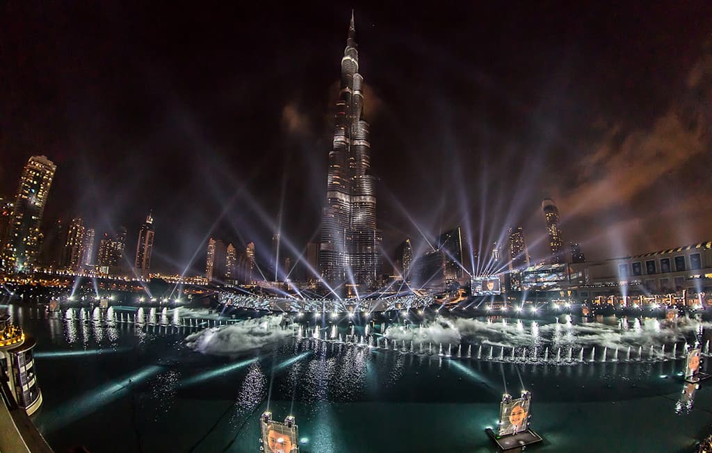 0037_HR_EMAAR-DUBAI-NEW-YEAR-EVENT-2013_Photo_Ralph@Larmann_com_-3724-pichi