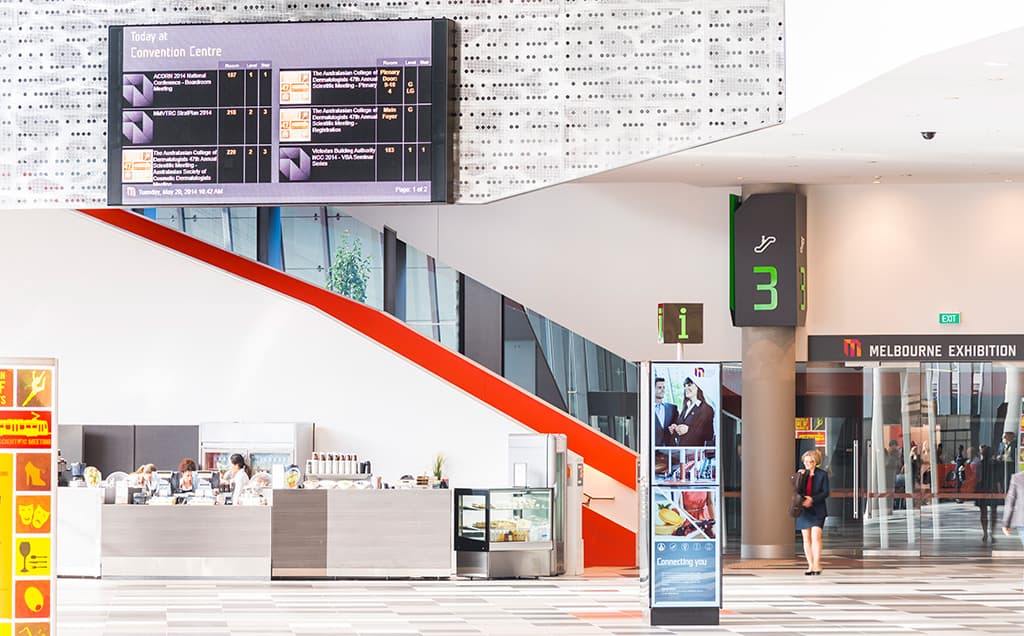stewiedonnHR_DigitalSignage-Stair1-1-pichi