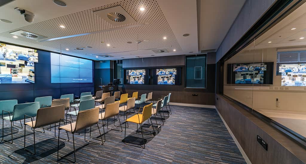 _DSC8840-14_Viewing-Room-ultrawide-2-pichi