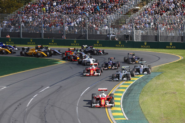 the pa people shot of formula 1 cars at albert park grand prix