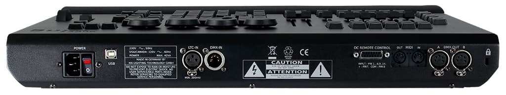 MA_onPC-command-wing_120120_back2-pichi