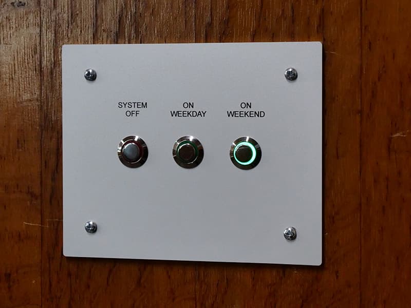 BUTTON-CONTROL-pichi