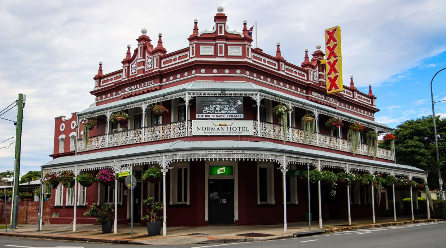 Kramer Transforms the Historic Norman Hotel