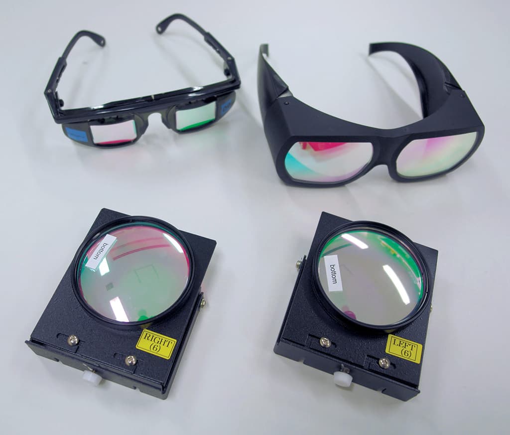 infitec-filter-and-glass_From-Internet-pichi