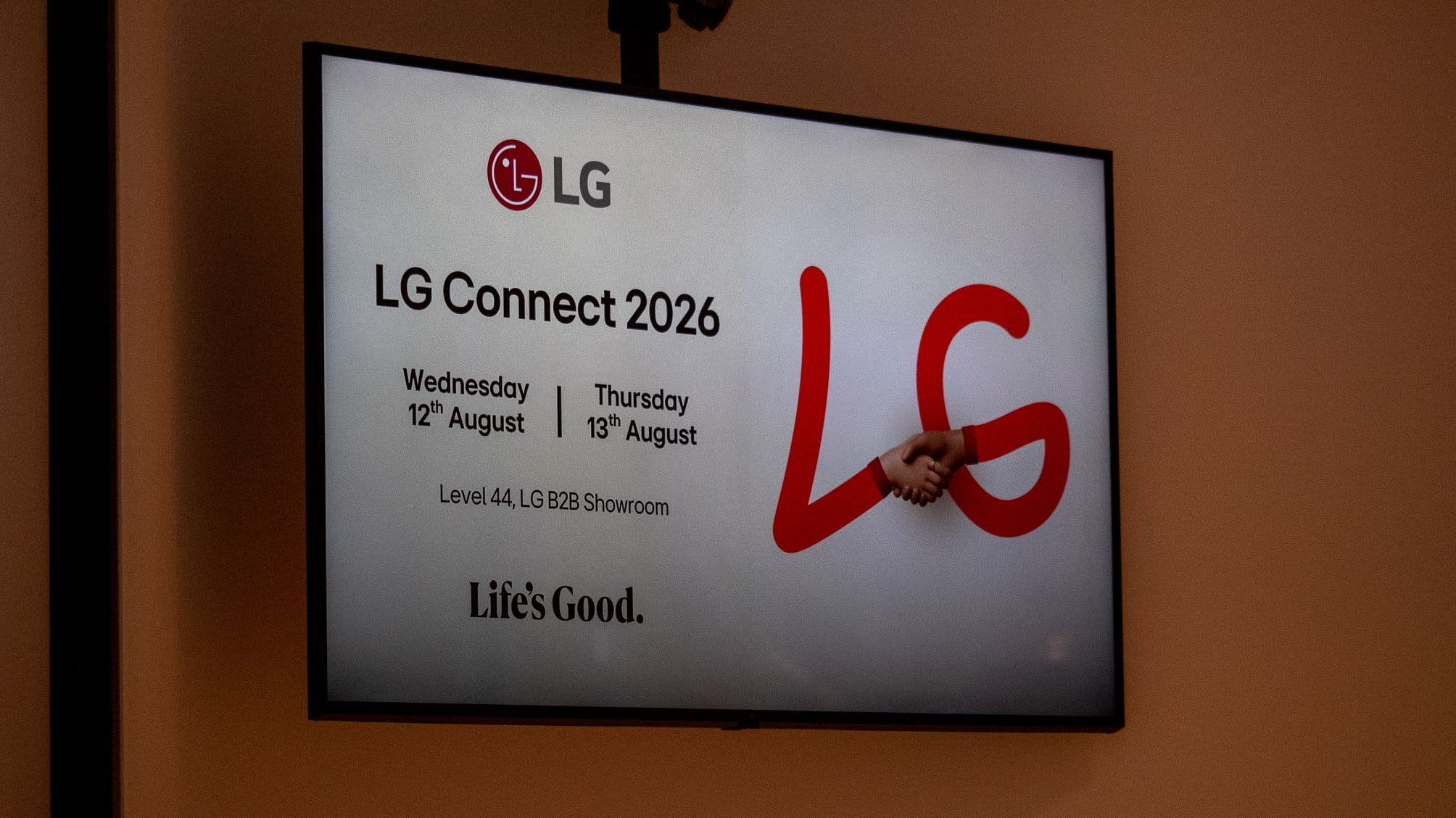 LG1 smaller